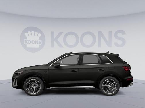 Mythos Black Metallic 2021 Audi Q5 Premium 55 TFSI e quattro S tronic
