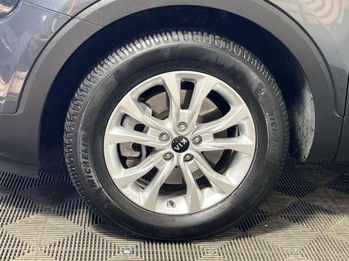 2020 Kia Telluride LX