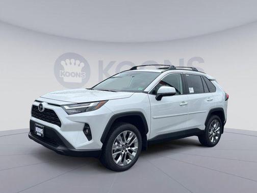 2025 Toyota RAV4 XLE Premium