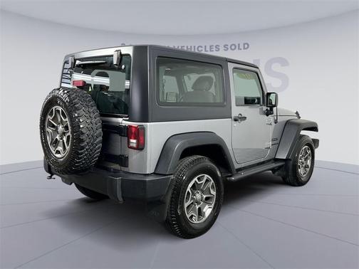Photo 5 of 21 of 2017 Jeep Wrangler Sport