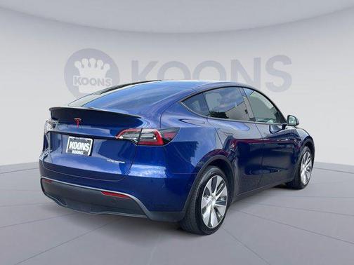 2023 Tesla Model Y Long Range Dual Motor All-Wheel Drive