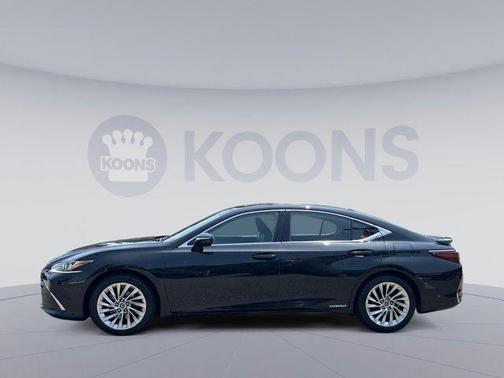 2020 Lexus ES 300h Luxury