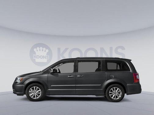 2016 Chrysler Town & Country Limited