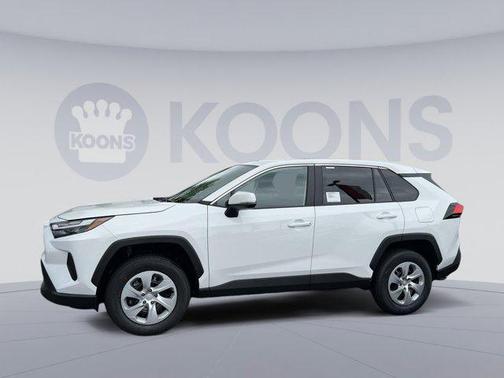 2025 Toyota RAV4 LE