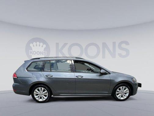 2018 Volkswagen Golf SportWagen TSI S