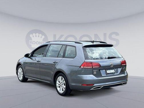 2018 Volkswagen Golf SportWagen TSI S
