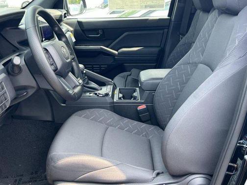 2025 Toyota Tacoma SR