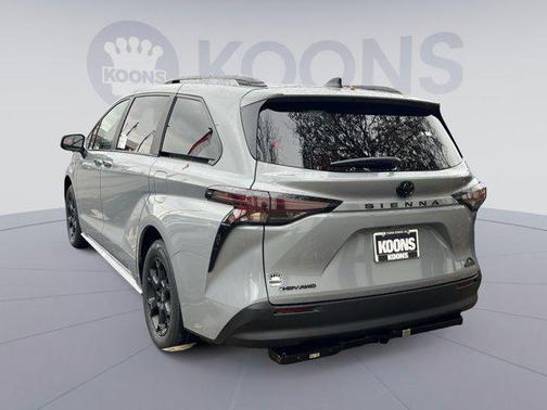 2026 Toyota Sienna Woodland Edition