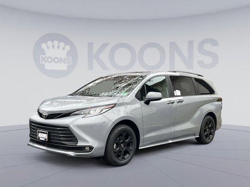 2026 Toyota Sienna Woodland Edition