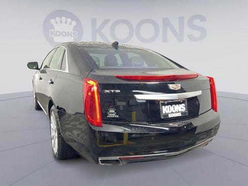 2017 Cadillac XTS Luxury