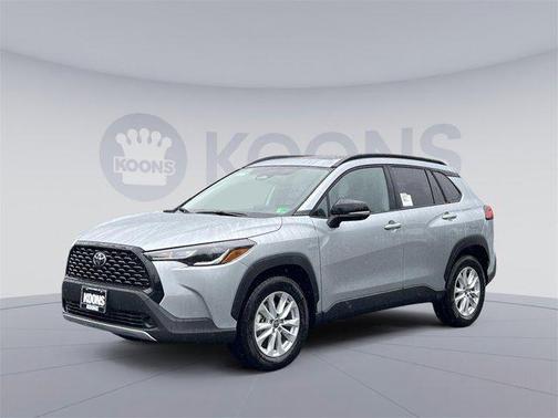 2025 Toyota Corolla Cross LE