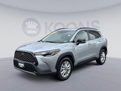 2025 Toyota Corolla Cross LE