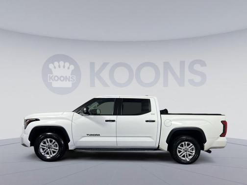 Ice Cap 2024 Toyota Tundra SR5
