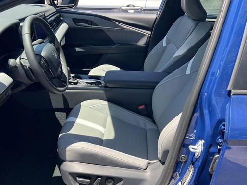Reservoir Blue 2026 Toyota Camry SE