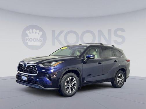 2023 Toyota Highlander Hybrid XLE