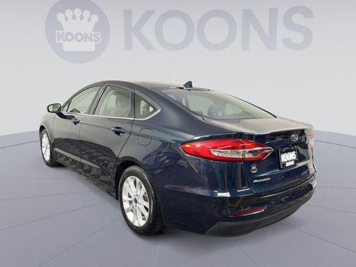2020 Ford Fusion SE