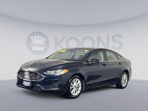 2020 Ford Fusion SE