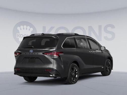 2025 Toyota Sienna XSE 7 Passenger