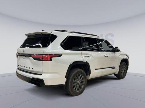 2023 Toyota Sequoia SR5
