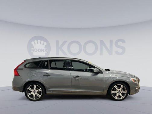 2018 Volvo V60 T5 Dynamic
