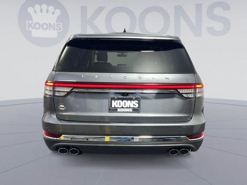 2023 Lincoln Aviator Standard AWD