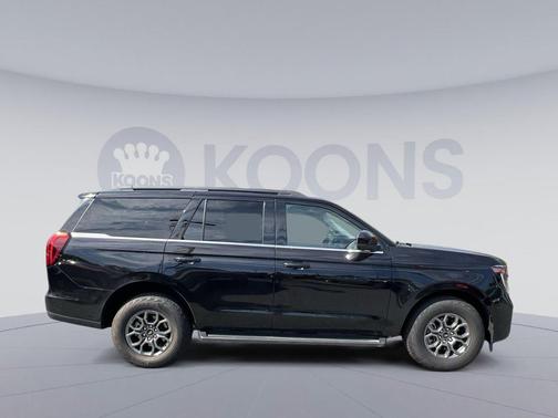 AGATE BLACK METALLIC 2025 Ford Expedition Active