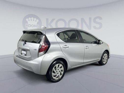 2015 Toyota Prius c Two