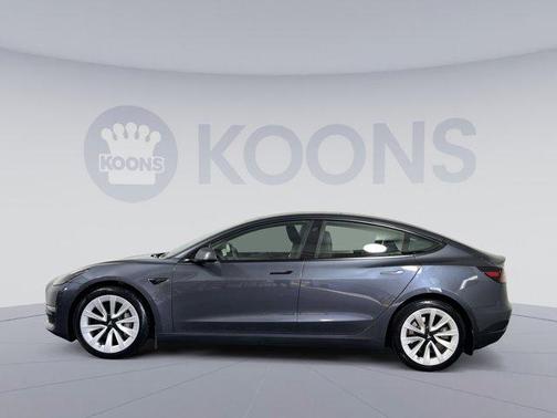 2023 Tesla Model 3 Standard Range
