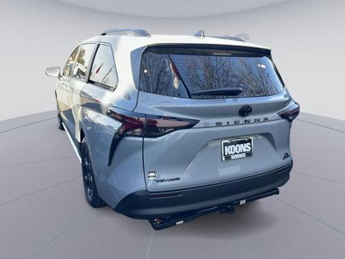 2026 Toyota Sienna Woodland Edition