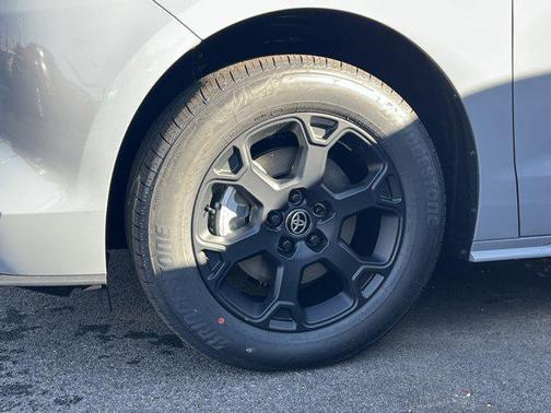 2026 Toyota Sienna Woodland Edition