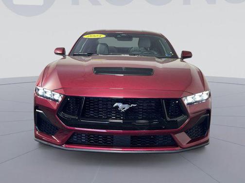 MOLTEN MAGENTA METALLIC TC 2025 Ford Mustang GT Premium