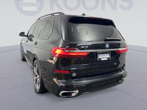 2022 BMW X7 xDrive40i