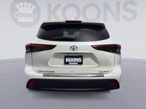 2021 Toyota Highlander XLE