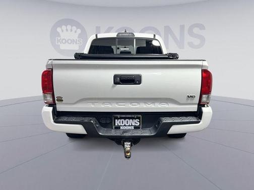 2016 Toyota Tacoma TRD Sport