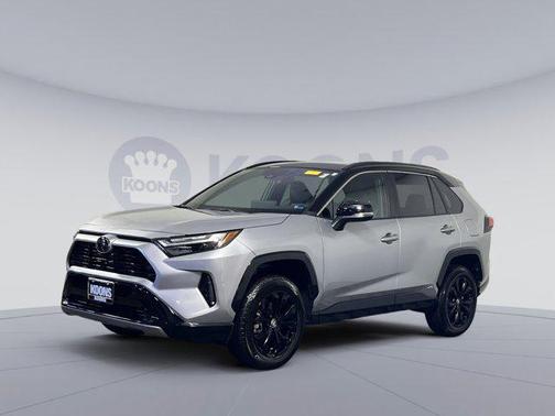 2025 Toyota RAV4 Hybrid SE