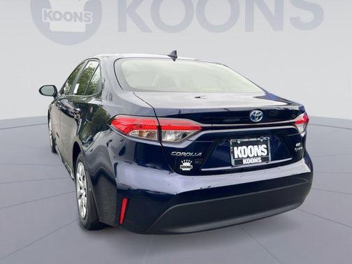 2025 Toyota Corolla Hybrid LE