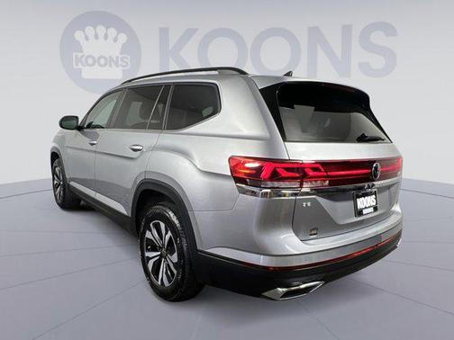 2025 Volkswagen Atlas 2.0T SE