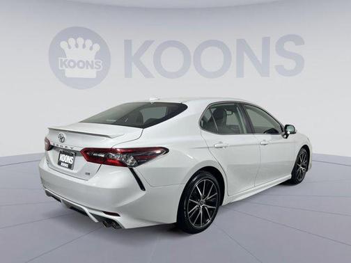 2023 Toyota Camry SE