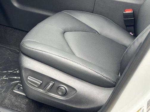 2025 Toyota Grand Highlander Limited