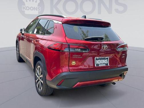 2025 Toyota Corolla Cross XLE