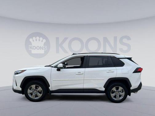 2024 Toyota RAV4 Hybrid XLE