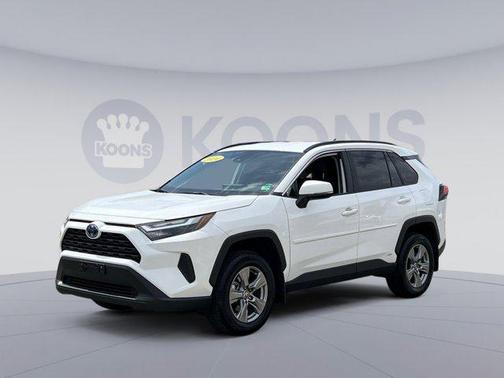 2024 Toyota RAV4 Hybrid XLE