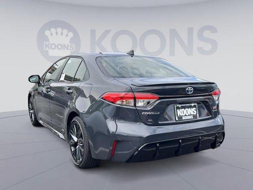 2025 Toyota Corolla Hybrid SE