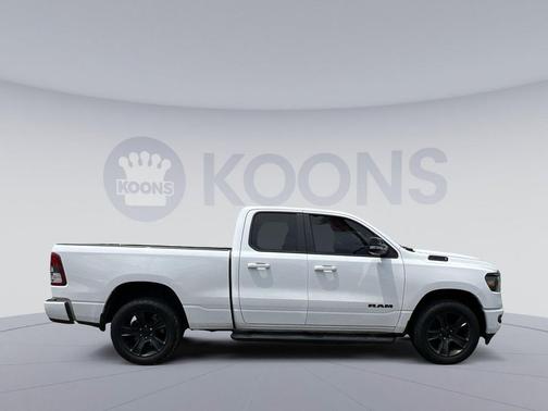 Bright White Clearcoat 2022 RAM 1500 Big Horn/Lone Star