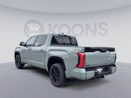 2025 Toyota Tundra Hybrid Platinum