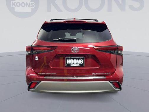 2021 Toyota Highlander Platinum