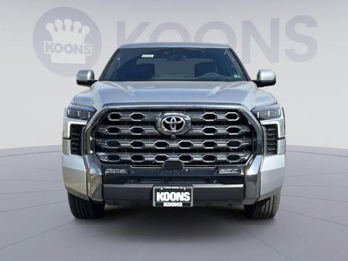 2025 Toyota Tundra Hybrid Platinum