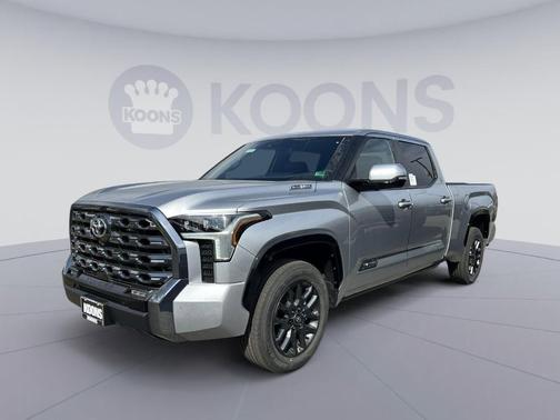 2025 Toyota Tundra Hybrid Platinum