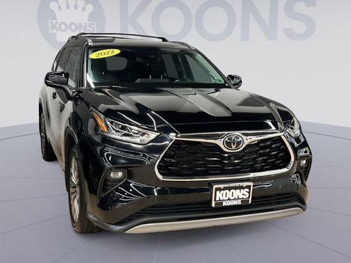 2022 Toyota Highlander Platinum