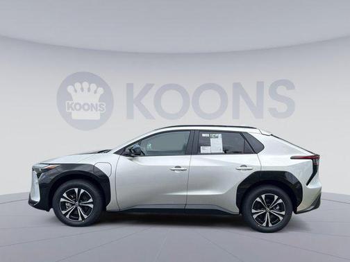 2025 Toyota bZ4X XLE